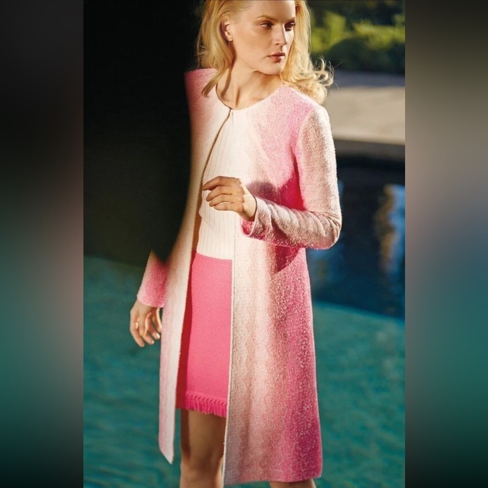 St. John Hombre Front Clasp Long Pink And White Long Coat Cape Size 2 Small